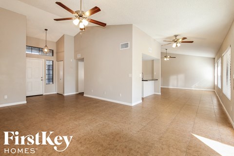 7619 W Brown St 3 Beds Apartment for Rent