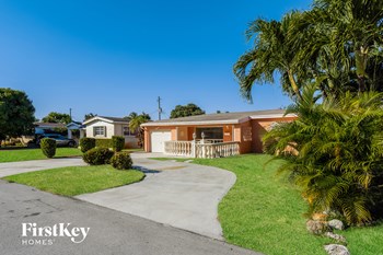 7619 Kismet Street 4 Beds House for Rent - Photo Gallery 2