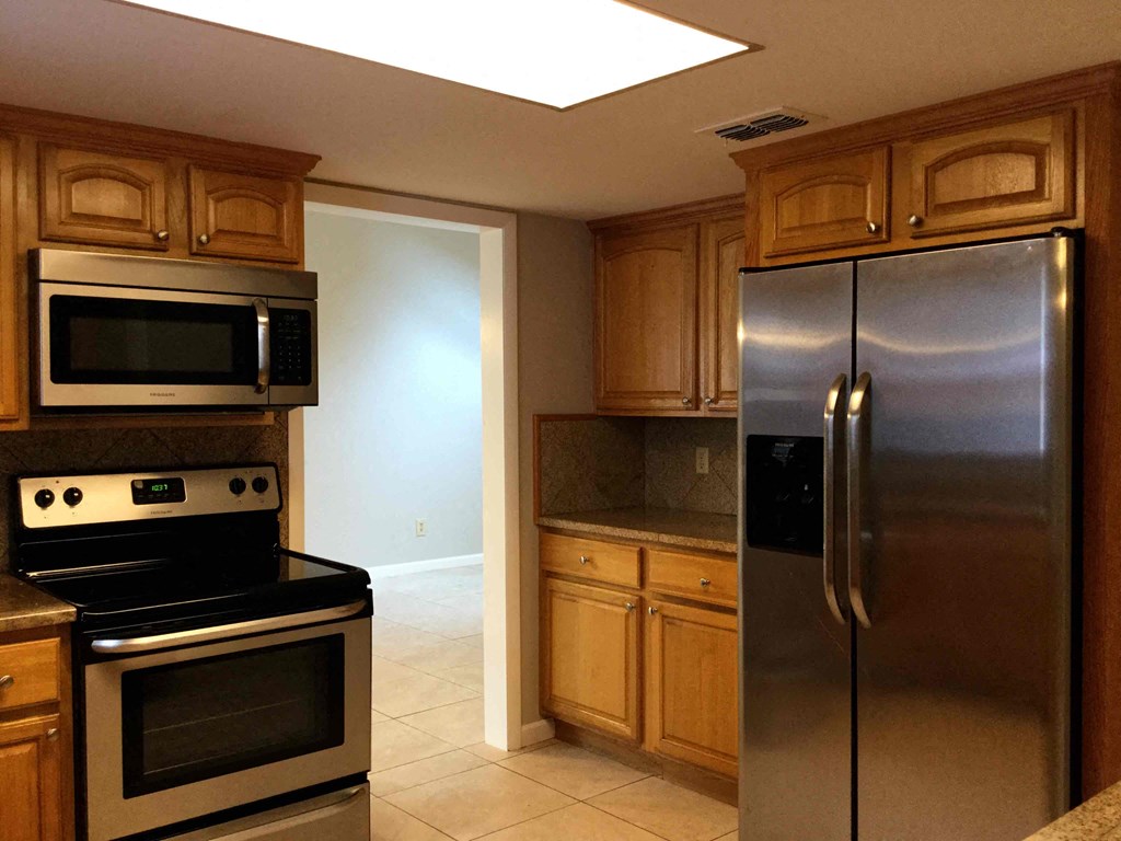 7654 Balmy Ct 4 Beds House for Rent - Photo Gallery 7