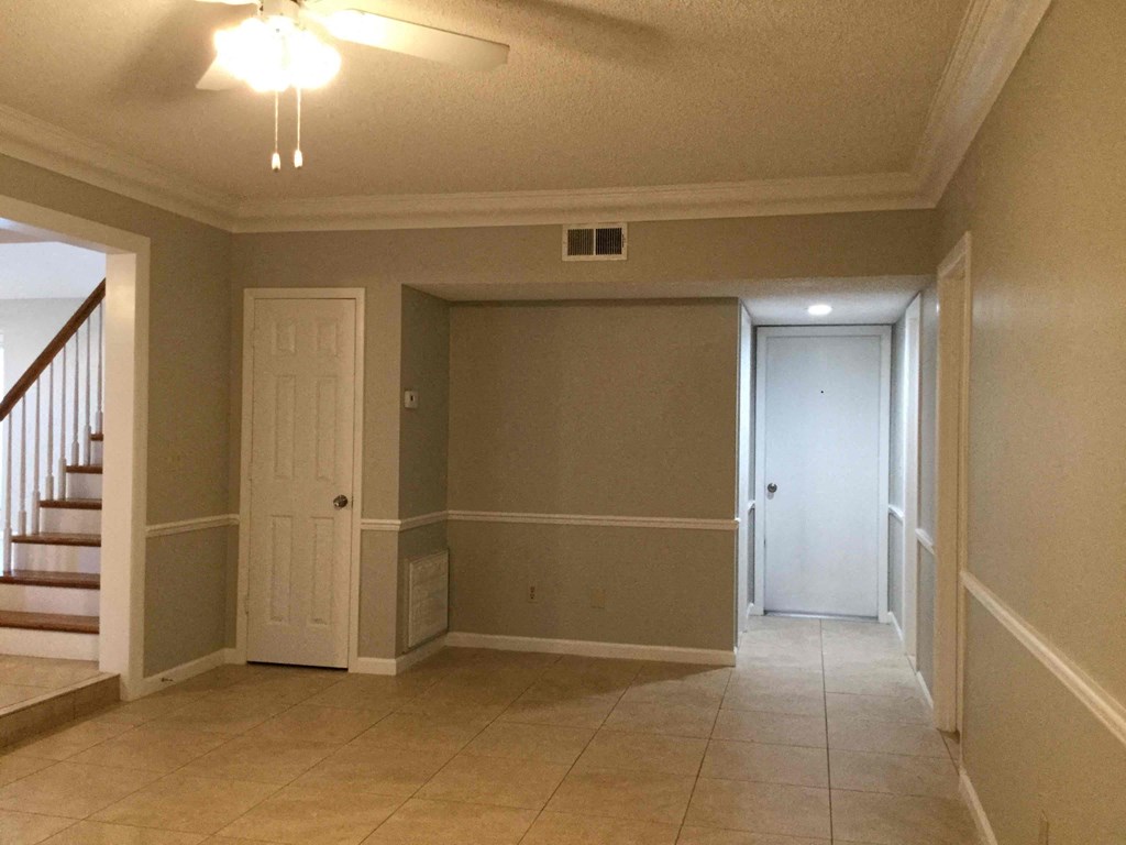 7654 Balmy Ct 4 Beds House for Rent - Photo Gallery 12