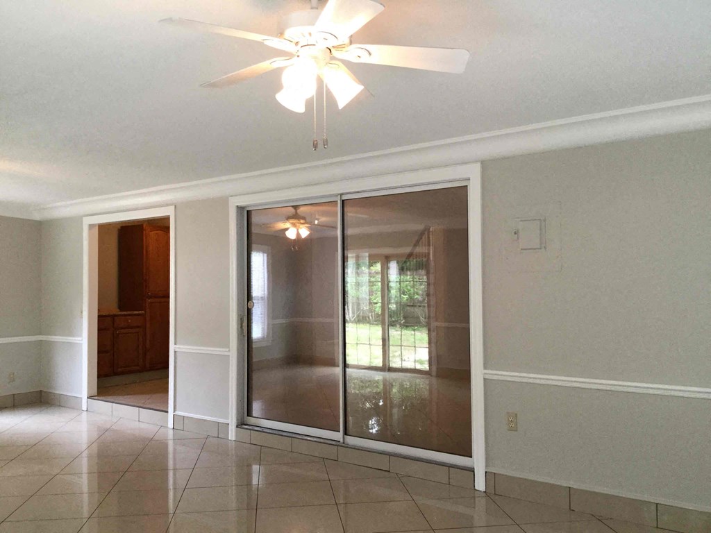 7654 Balmy Ct 4 Beds House for Rent - Photo Gallery 14