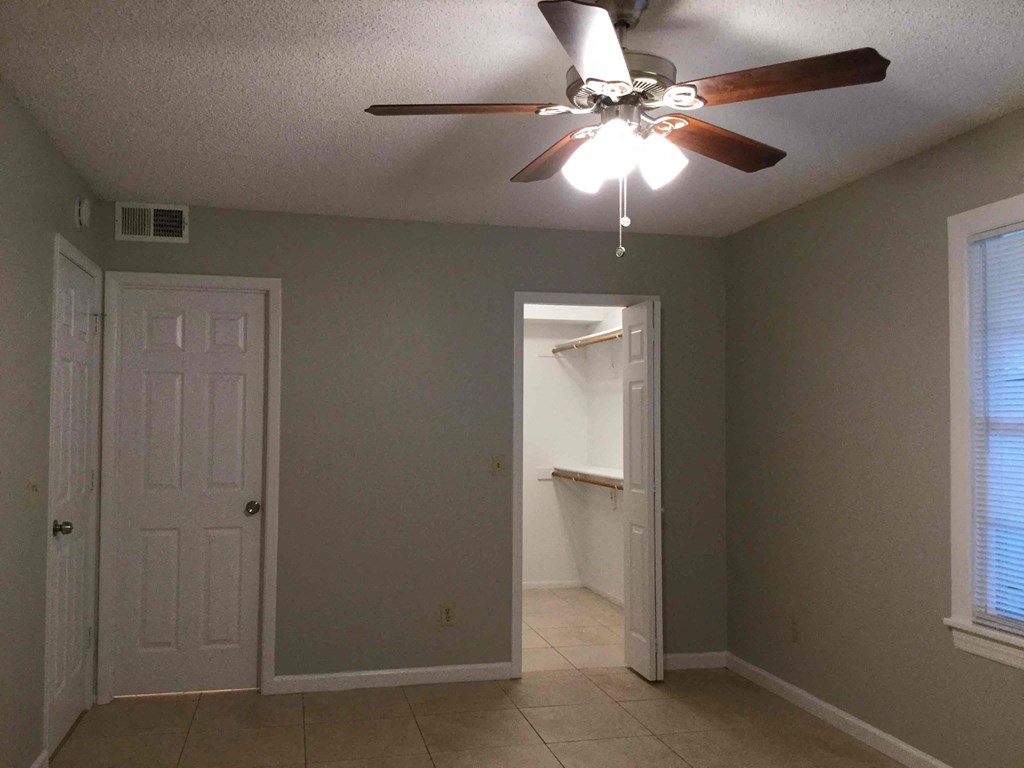 7654 Balmy Ct 4 Beds House for Rent - Photo Gallery 18