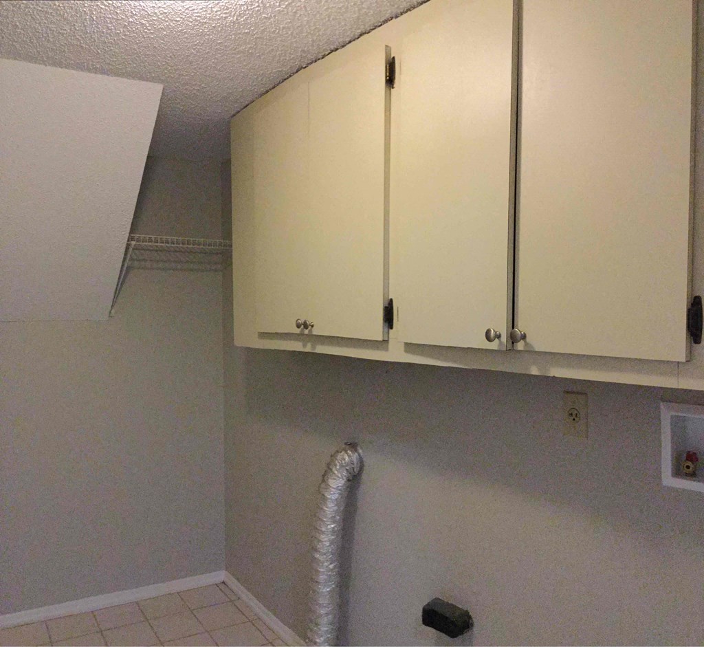 7654 Balmy Ct 4 Beds House for Rent - Photo Gallery 20