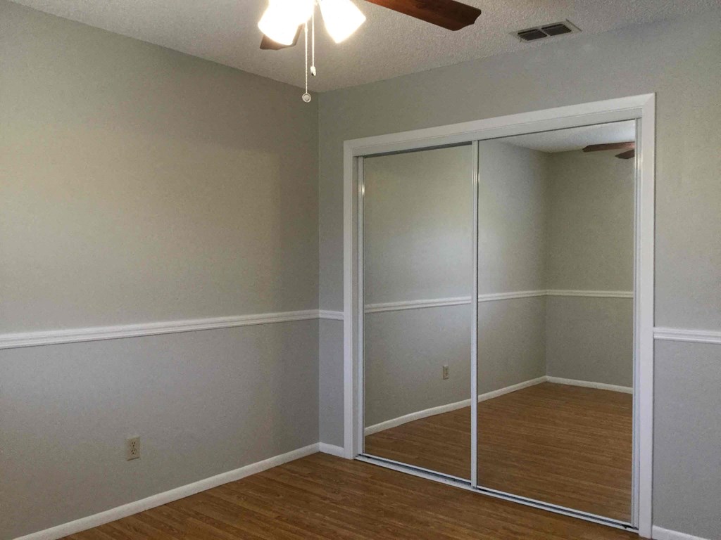 7654 Balmy Ct 4 Beds House for Rent - Photo Gallery 30