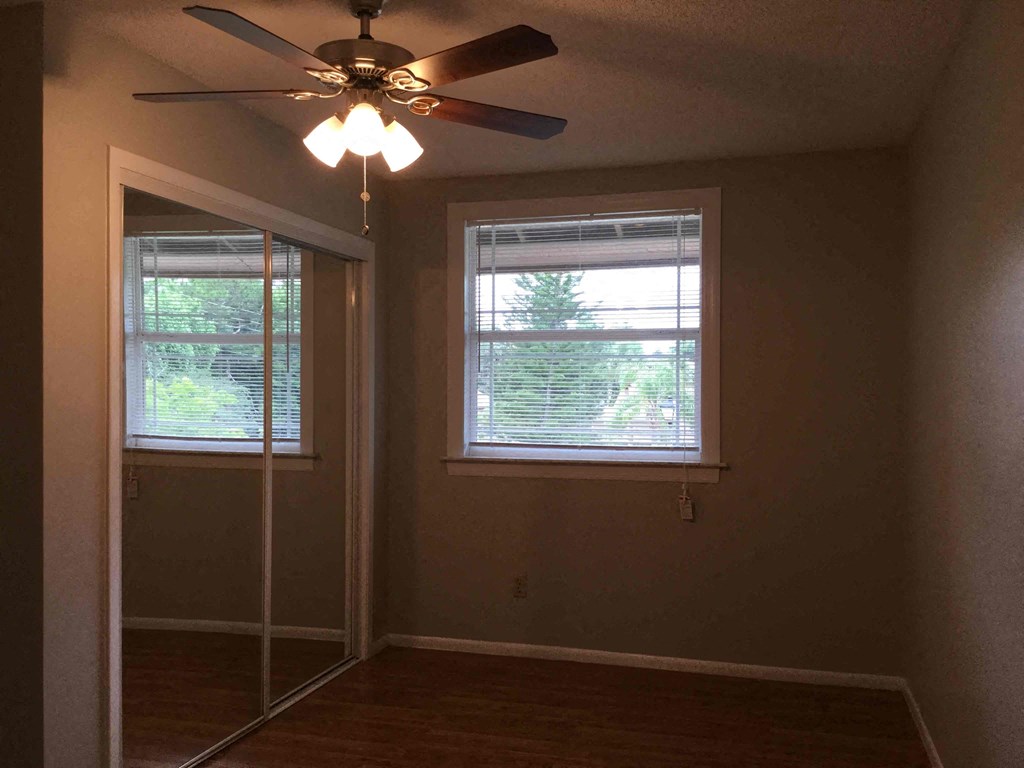 7654 Balmy Ct 4 Beds House for Rent - Photo Gallery 32