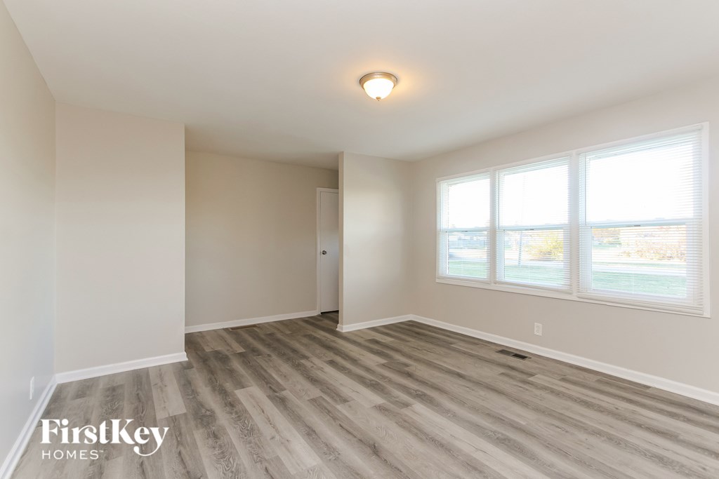 7733 West 21st Street 3 Beds House for Rent - Photo Gallery 3