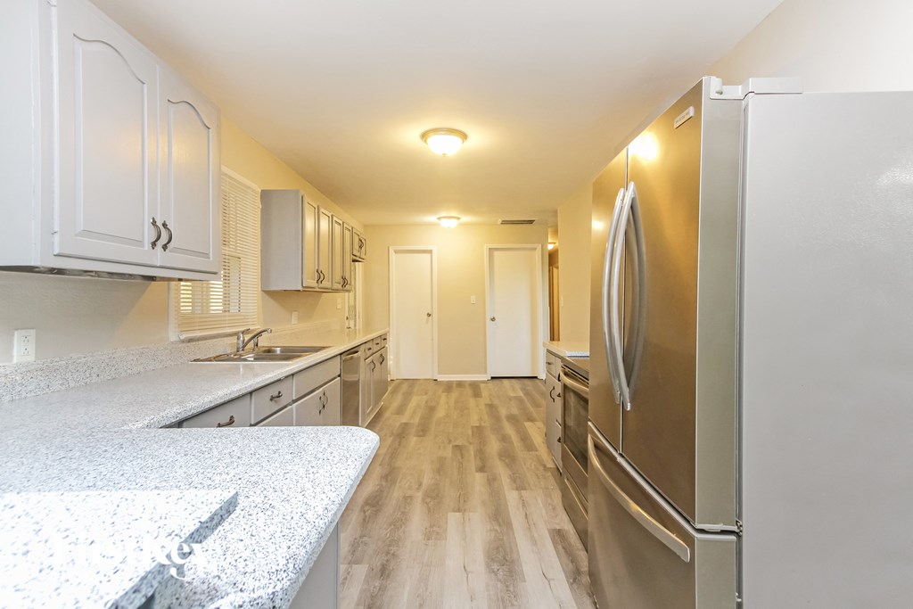 7733 West 21st Street 3 Beds House for Rent - Photo Gallery 8