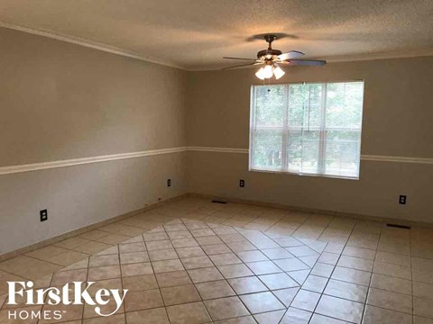 7774 Melanie Drive 3 Beds Apartment for Rent