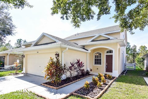 7847 Foxgrove Dr 4 Beds Apartment for Rent