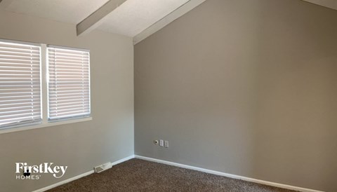 7901  Sunset Cir 3 Beds Apartment for Rent