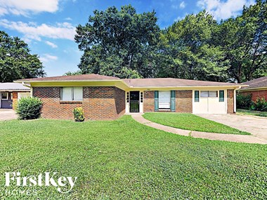 7913 Charleston 4 Beds Apartment for Rent