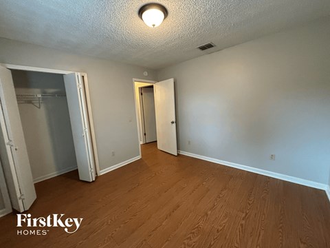 8064 Pineverde Ln 3 Beds Apartment for Rent