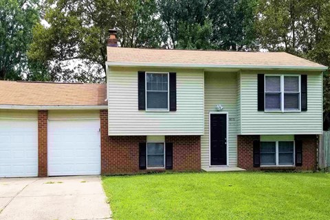 8075 Eliot Dr 4 Beds Apartment for Rent