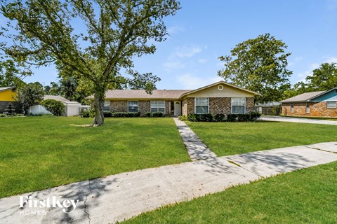 8102 Birds Foot Lane 4 Beds Apartment for Rent