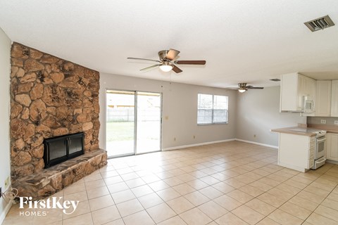 8102 Birds Foot Lane 4 Beds Apartment for Rent