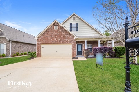 8253 Owen Park Dr 3 Beds Apartment for Rent