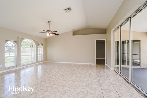 8381 Bahamas Rd 3 Beds Apartment for Rent