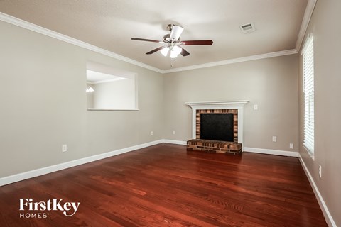 8405 Old Carriage Court 3 Beds Apartment for Rent