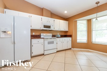 8441 Bahamas Rd. 3 Beds House for Rent - Photo Gallery 6