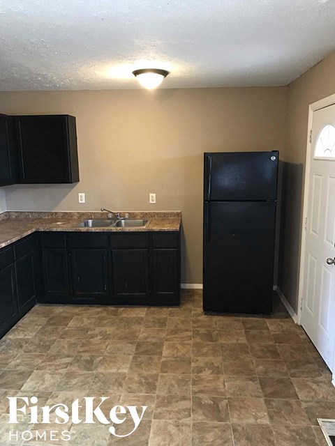 8509 Lenna Court 4 Beds Apartment for Rent