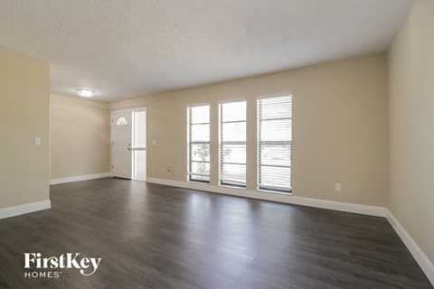 8532 Park Highland Dr 3 Beds Apartment for Rent