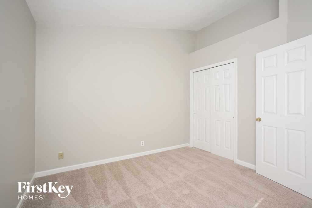 8548 Appleby Ln 3 Beds House for Rent - Photo Gallery 13