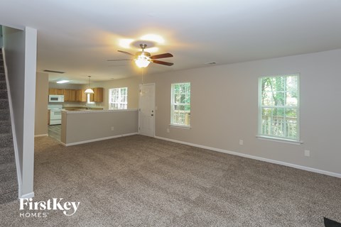 8605 Royal Bluff Dr 4 Beds Apartment for Rent
