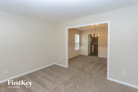 8605 Royal Bluff Dr 4 Beds Apartment for Rent