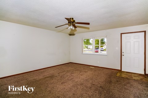 8631 Pleasant Creek Court 3 Beds Apartment for Rent