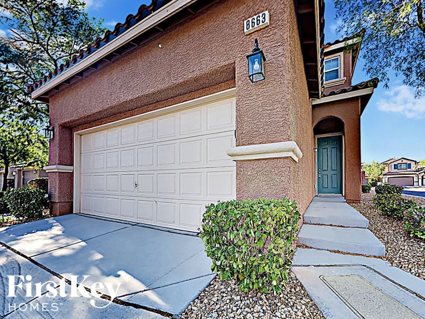 8663 Bella Sparkle Ave Las Vegas, NV 89178