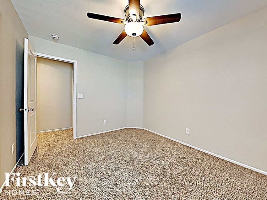 8663 Bella Sparkle Ave Las Vegas, NV 89178