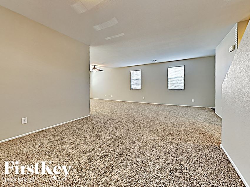 8663 Bella Sparkle Ave Las Vegas, NV 89178