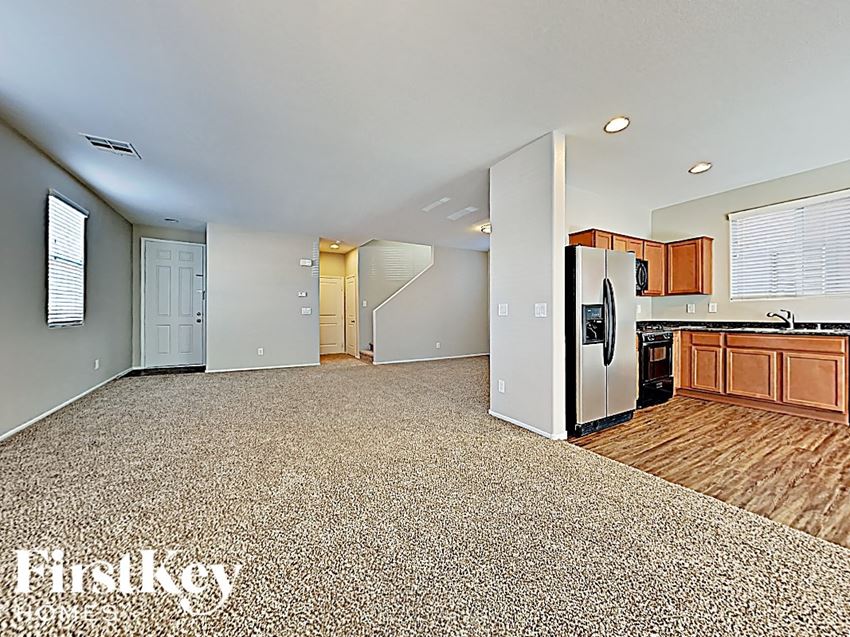 8663 Bella Sparkle Ave Las Vegas, NV 89178