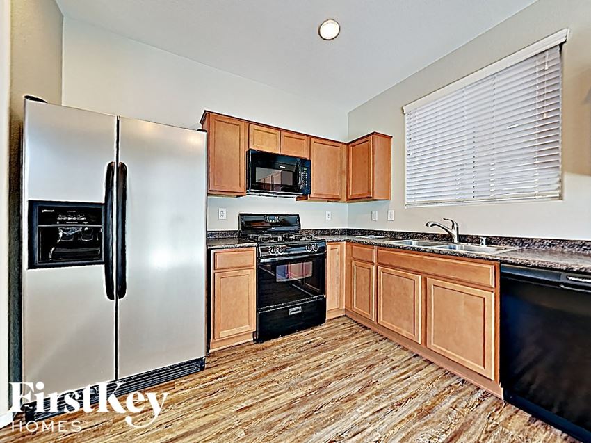 8663 Bella Sparkle Ave Las Vegas, NV 89178