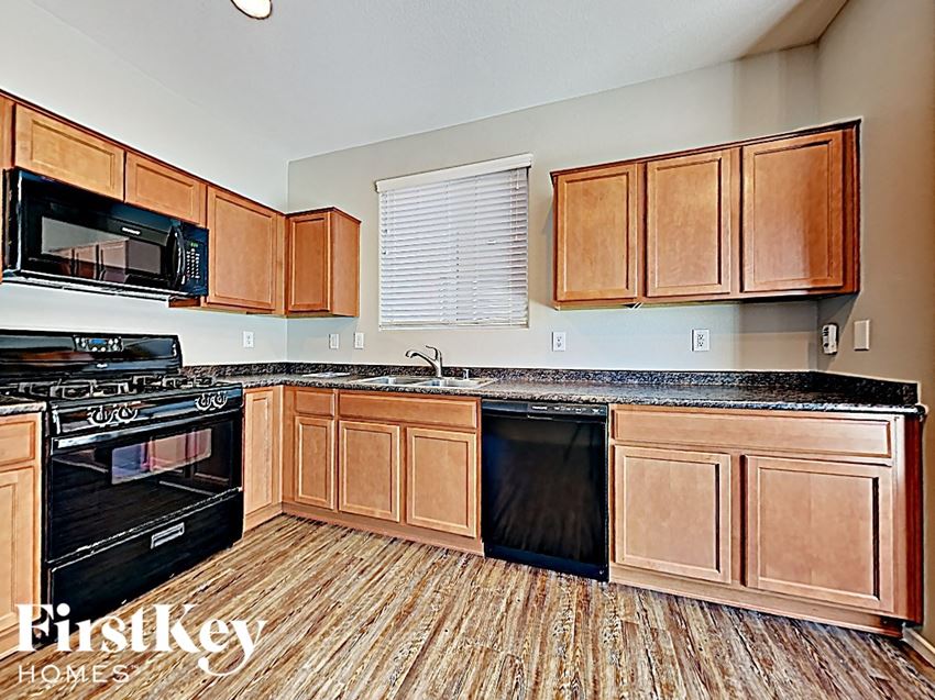 8663 Bella Sparkle Ave Las Vegas, NV 89178