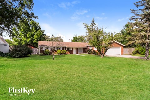 8700 W 170Th St 3 Beds Apartment for Rent