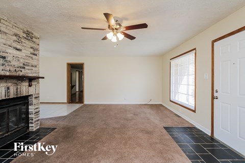 8700 W 170Th St 3 Beds Apartment for Rent