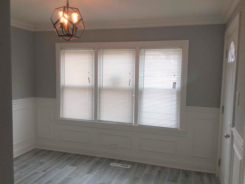 8751 S East End Ave 4 Beds Apartment for Rent