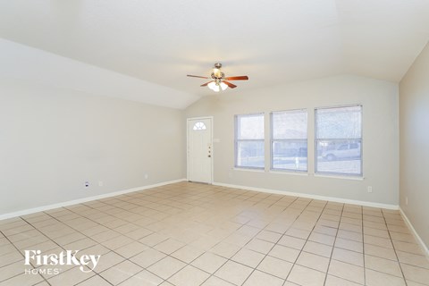 8815 PENSIVE 3 Beds Apartment for Rent