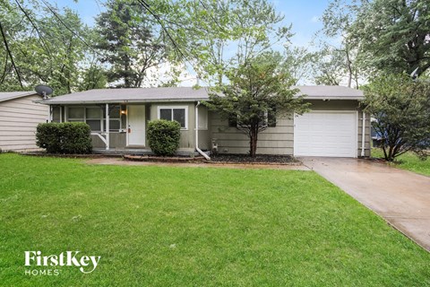8820 Manchester Ave 4 Beds Apartment for Rent