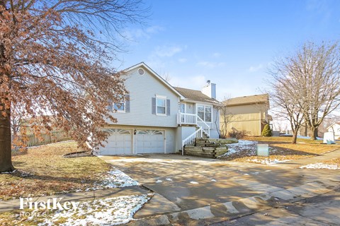 8837 NE 74Th Terrace 3 Beds Apartment for Rent
