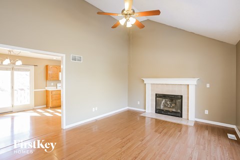8837 NE 74Th Terrace 3 Beds Apartment for Rent