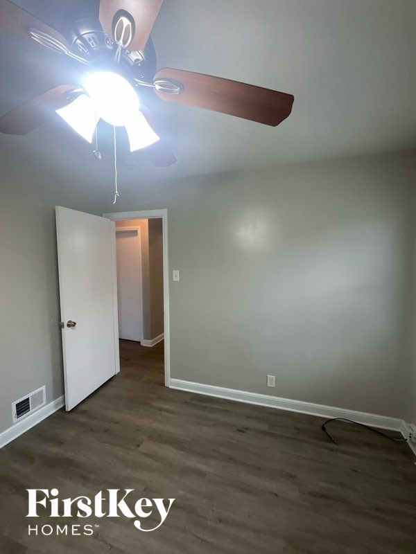 8912 South Sacramento Avenue 3 Beds House for Rent - Photo Gallery 8