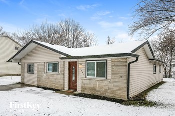 9045 Stardust Drive 5 Beds House for Rent - Photo Gallery 2