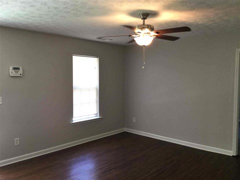 9161 Thrash St SW 4 Beds Apartment for Rent