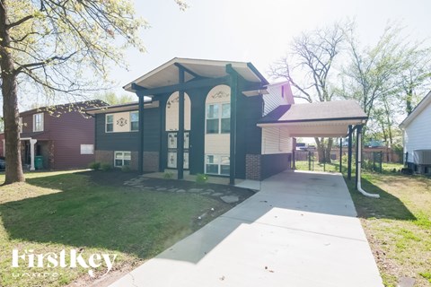 9553 Winkler Drive 3 Beds Apartment for Rent