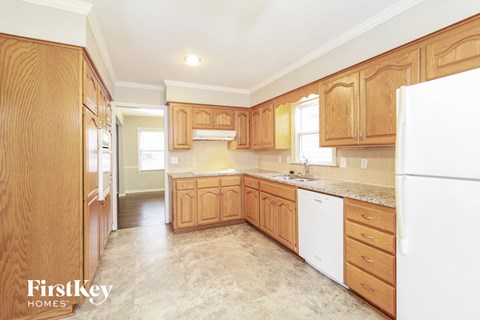 9613 Beverly Dr 4 Beds Apartment for Rent