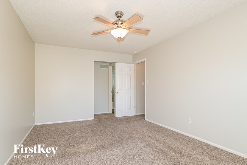 609 River Moss Dr 4 Beds House for Rent - Photo Gallery 12