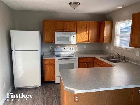 7272 Moonbay Ct 3 Beds Apartment for Rent