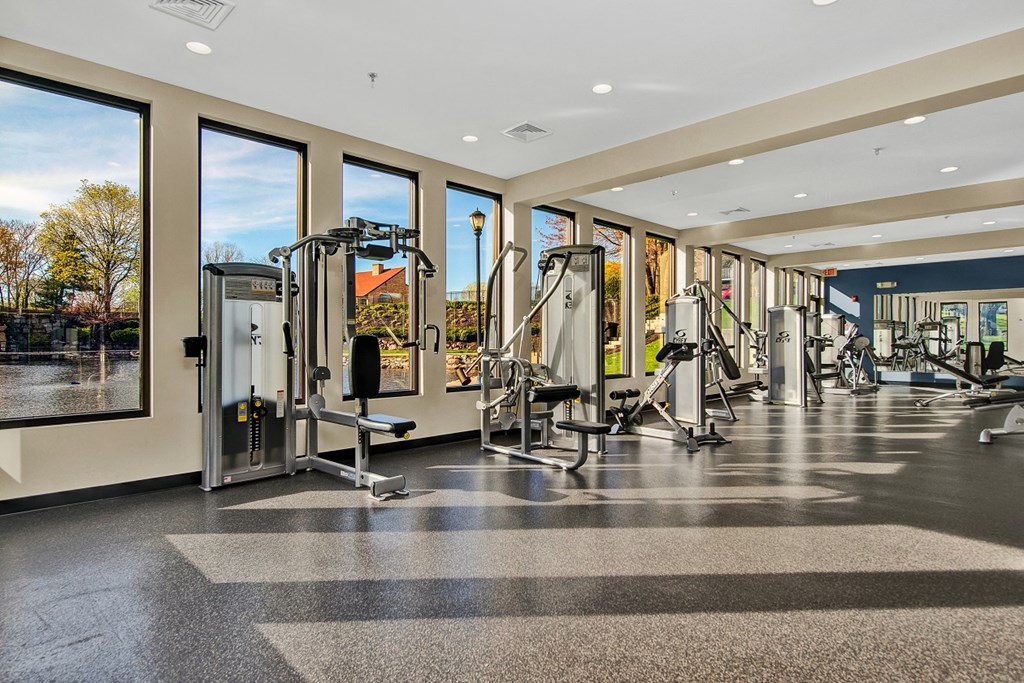 the gym at the at the boulevard apartments in